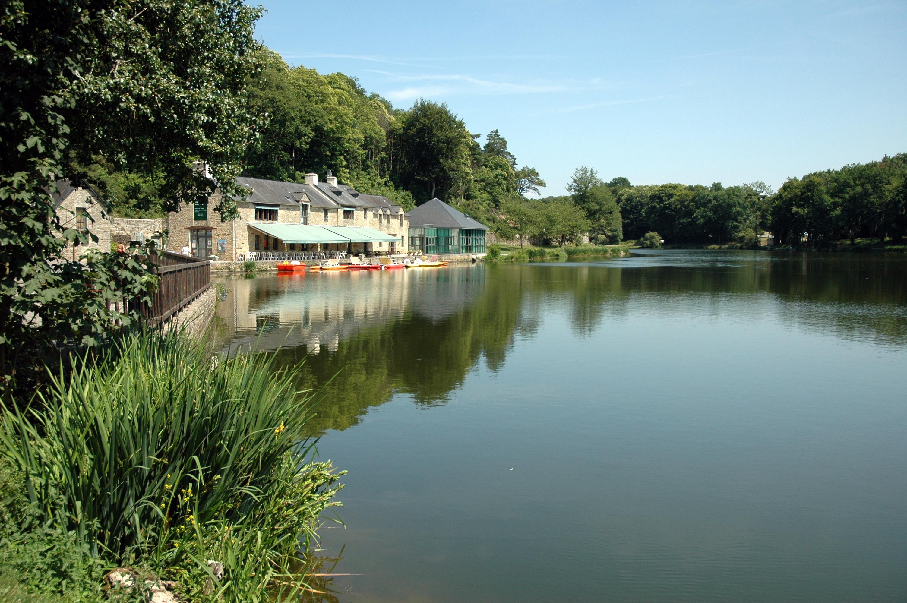 Terres De France - Le Domaine Du Moulin Neuf Hotel Rochefort-en-Terre Ngoại thất bức ảnh
