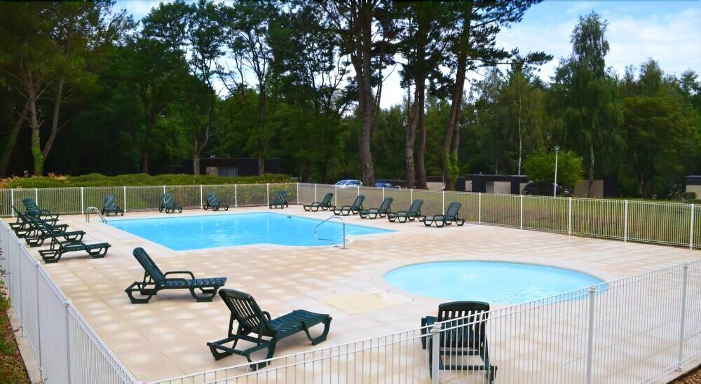 Terres De France - Le Domaine Du Moulin Neuf Hotel Rochefort-en-Terre Ngoại thất bức ảnh